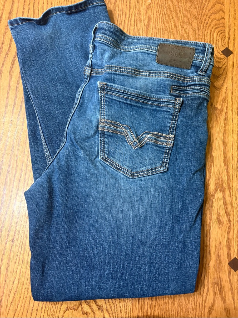 BKE Tyler Blue Denim Straight Leg Jeans with Brown Leather Patch 44x32
